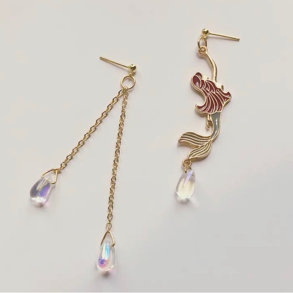 CLEARANCE❗️ *set of 2* Handmade earrings - Picture 3 of 3